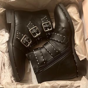 Chinese Laundry Grain PU